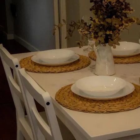 Night In Castilla Balcony Apartment Seville